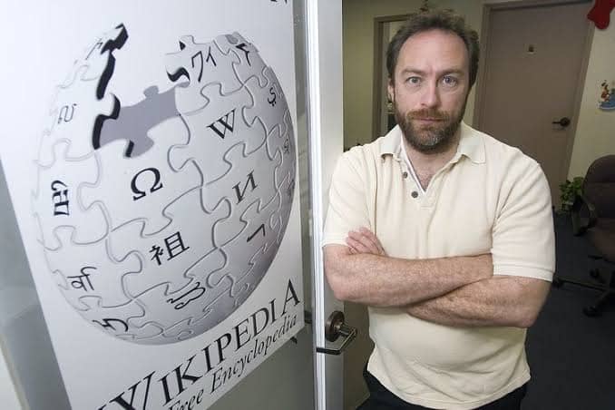 Pendiri Wikipedia Bikin Medsos Bebas Iklan Pesaing Facebook